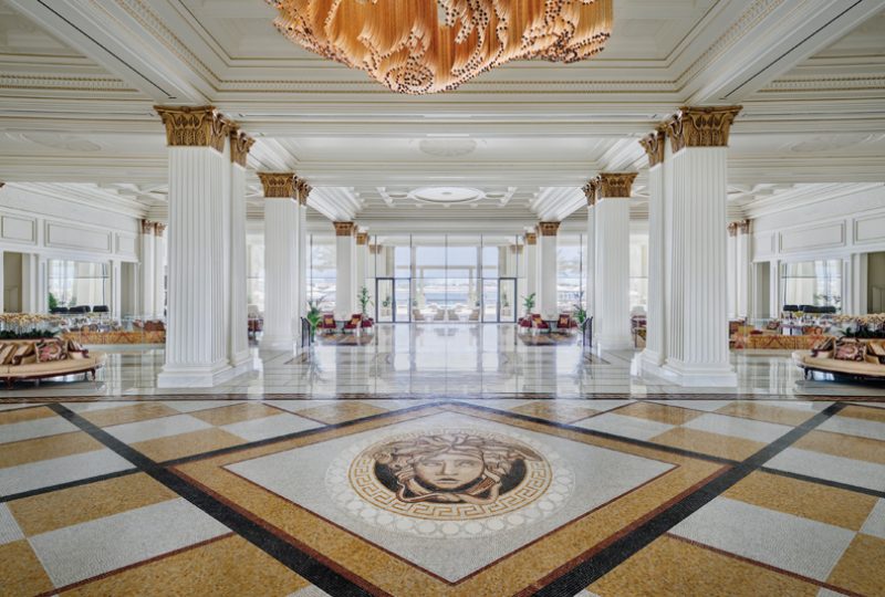 Palazzo Versace a Dubai: il trionfo di un marchio globale